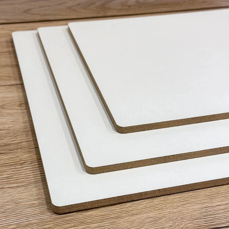 Hrubý 8 mm podnos štvorec - Biely