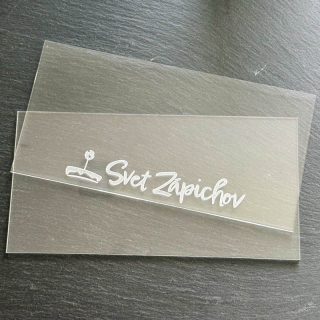 Stierka na tortu - hladká s gravírom loga